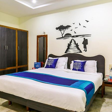 Collection O Poojith Residency Hotel Tirupati Exterior photo