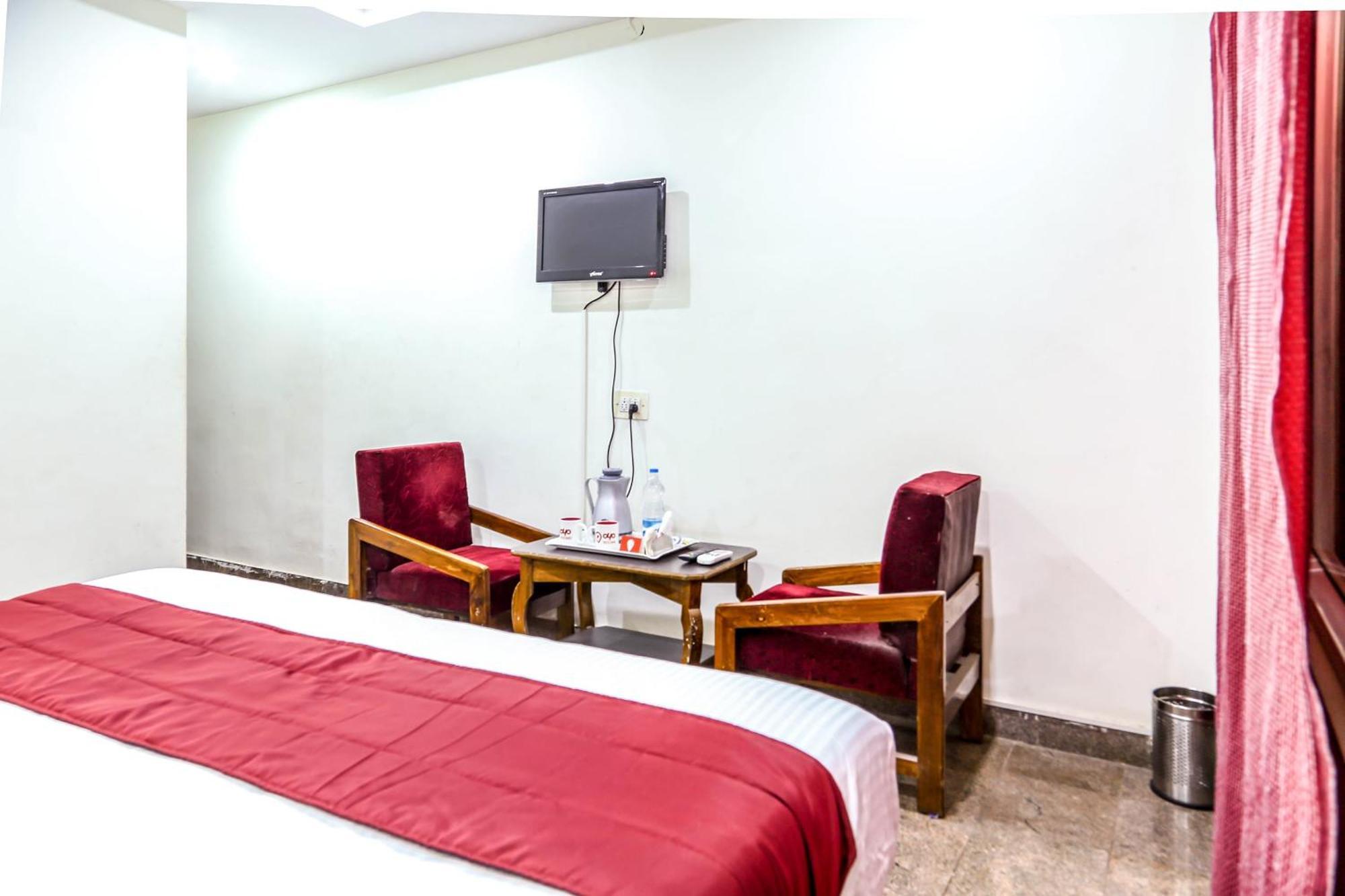 Collection O Poojith Residency Hotel Tirupati Exterior photo
